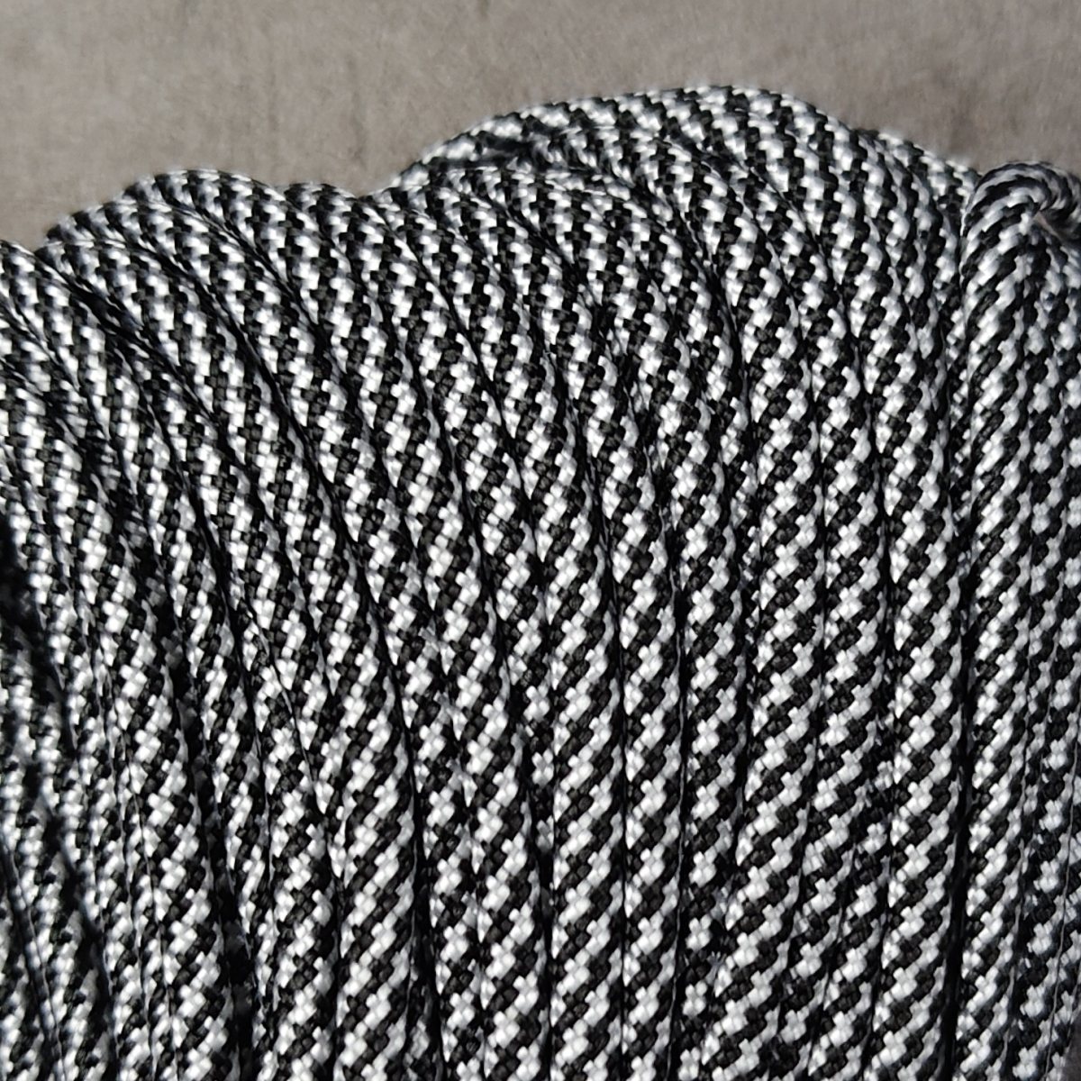 Tali Paracord 4mm  No 296